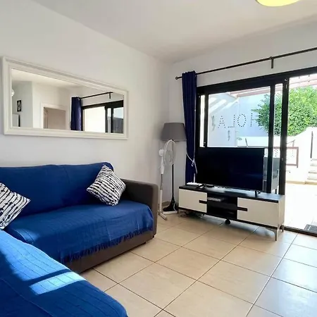 Pelicano Club 303 - 2 Bedroom In Puerto Del Carmen, Lanzarote Apartamento *