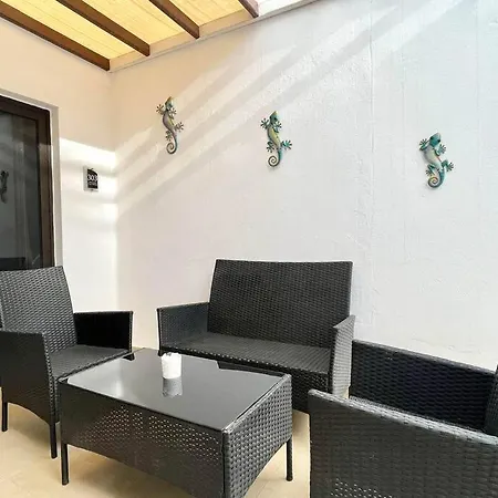 Apartamento Pelicano Club 303 - 2 Bedroom In Puerto Del Carmen, Lanzarote Puerto del Carmen (Lanzarote)